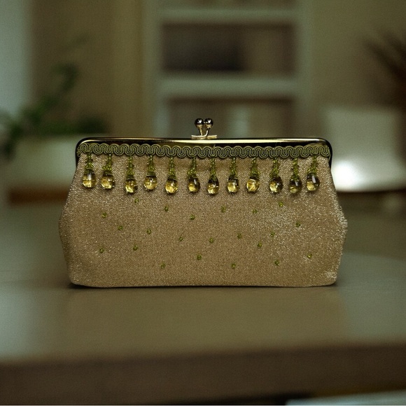 Vintage Gold Metallic Lamé Beaded Kiss Lock Clutch Handbag Satin Interior EUC - Picture 5 of 11